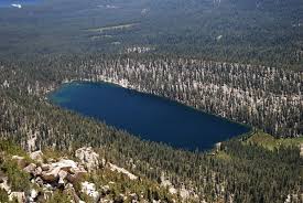 A devil's bathtub é uma piscina natural profunda de água azul esverdeada simplesmente linda. Devil S Bathtub Mapio Net