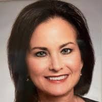 Carolyn Givens's Instagram, Twitter & Facebook