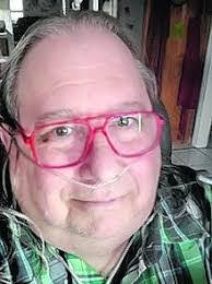 Derrick Chester's Instagram, Twitter & Facebook