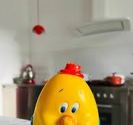 Humpty Dumpty Webble Wabble Tuimelaar Hongkong vintage