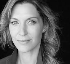 LES LIAISONS DANGEREUSES