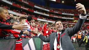 Rui vitória, treinador do spartak moscovo, garantiu hoje que irá apresentar uma equipa de luta, trabalho rigor com o intuito de vencer o benfica e seguir em frente na liga dos campeões. Bicampeonato Valeu 2 5 Milhoes A Rui Vitoria Benfica Jornal Record
