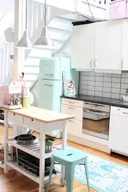 Montage 25 Mint Kitchens Stylecarrot Modern Retro Kitchen Retro Kitchen Space Saving Kitchen