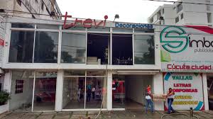 Siete personas murieron, cuatro más resultaron heridas y dos adultos mayores son buscados por las autoridades tras un incendio en una zona residencial de cúcuta, norte de santander. Un Incendio Arraso Con Almacen Trevi En Cucuta Rcn Radio