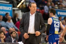 De kern van matchfixing is dat een deelnemer van een sportevenement of wedstrijd ervoor zorgt dat een op voorhand vastgelegde uitslag of tussenstand ook daadwerkelijk bereikt zal worden. Belgische Basketcoach Over Vermeende Matchfixing Bij Z N Nederlandse Ex Club Ik Stond Als Jan Lul Langs De Lijn Meer Sport Hln Be