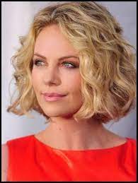 Medium Length Hairstyles Hair And Beauty Pinterest Kurzhaar Hair Beauty Bob Frisur Glattes Haar Stufige Locken Bob Frisur Glatt