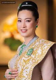 Jade Market in Foshan. Massive buildings just for jades.