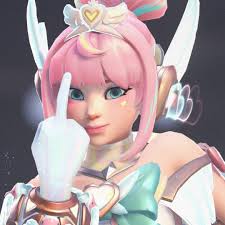 JuJu disapproves of her new costumes🤣 I think you can tell which one she  disapproves of more though lol.