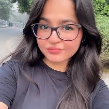 I NEED SOMETHING TO BINGE WATCH. im talking one tree hill, the OC, mia  culpa, maxton hall, olympo type binge. I need messy and romance and I NEED  IT NOW. thank youuuuu