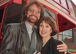 2 days ago · una stubbs, who was also known for her roles in sir cliff richard's film summer holiday as well as worzel gummidge and in sickness and in health, died at home in edinburgh surrounded by her family. Gi 6txfv4onqrm