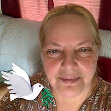 Sundays are for mommy daughter cuddles and home cooked meals 🫶🏼