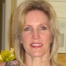 Lori Mangrum (@wholyfitecc)