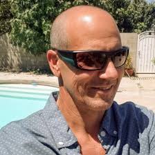 Mud flaps? Who needs mud flaps? 27600 V.C.- No person shall operate any  motor vehicle having three or more wheels, any trailer, or semitrailer  unless equipped with fenders, covers, or devices, including