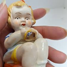 Vintage Ceramic Surprised Child- Japan