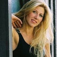 Emily Walter's Instagram, Twitter & Facebook