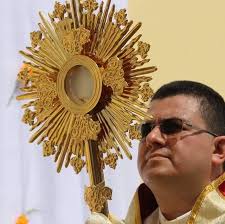 Metapán vivirá un momento especial junto a Jesús Eucaristía!