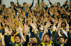 Fenerbahçe galatasaray maçında anlamlı pankartlar. Fenerbahce Galatasaray Derbisinde Acilan Pankart Hakkinda Suc Duyurusu Diken