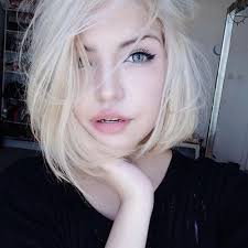 Pale Skin And White Hair Hair Pale Skin Short Blonde Hair Short Hair Styles