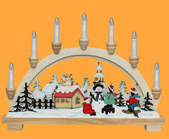 Schauen sie mal diese einfache anleitung und machen sie mit! Lichterbogen Schneemann Mit Kinder Farbig Christbaum Beleuchtung De