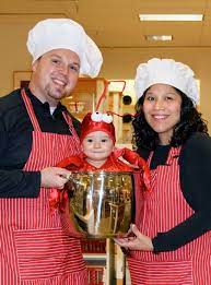 Chefs And A Lobster Clever Halloween Costumes Baby Halloween Costumes Best Friend Halloween Costumes