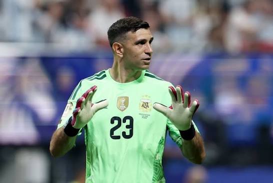 Emiliano Martinez'de Juventus İhtimali Güçleniyor