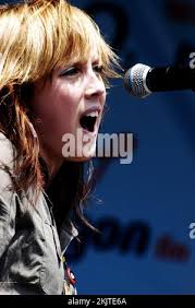 LOVE BITES, CONCERT, 2005: Dani Graham from English all-female pop punk at  the Red Dragon Party In The Park in Cardiff, Wales, June 19 2005.  Photograph: ROB WATKINS. INFO: Love Bites, a