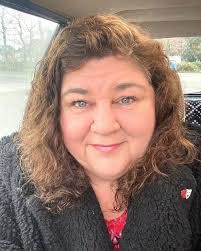 Cheryl Trott's Instagram, Twitter & Facebook