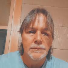 Why is my 2017 Hustler Raptor not starting after replacing the key switch?