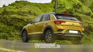 Spotted a white test mule of the new karoq (set as the featured image of the story). Exclusive Comparison Test 2020 Skoda Karoq Vs Vw T Roc Overdrive