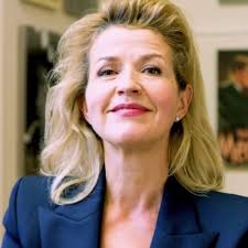 Mutter's powers of persuasion at five were clearly already firmly established. Anne Sophie Mutter Why Is Religion Given Priority Over Art Slipped Discslipped Disc The Inside Track On Classical Music And Related Cultures By Norman Lebrecht