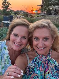 What a great weekend in Dallas catching up with sweet friends ! From having  babies at the same time to meeting in Summer school in Hawaii! It felt like  it was just