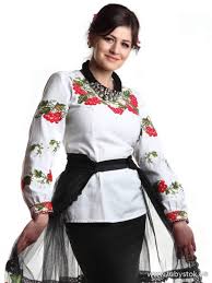 Студія «гойра» пропонує унікальні сучасні жіночі вишиванки. Vishivanka Zhinocha Z Vishivkoyu Kalina Kupiti B 001 01