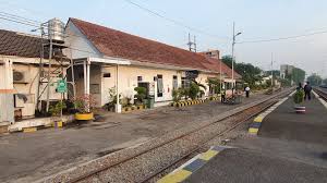 Maybe you would like to learn more about one of these? Stasiun Waru Wikipedia Bahasa Indonesia Ensiklopedia Bebas