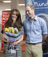 Prince harry thanks kate middleton after asking about their incident. Prince William And Kate Middleton College Visit 2015 Popsugar Celebrity