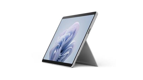 法人向け Surface Pro 10- プラチナ、Intel Core Ultra 5 プロセッサ 135U、5G、16 GB RAM、256 GB SSD