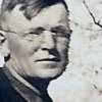 Carrie Mortensen's Instagram, Twitter & Facebook