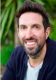 Dan Beckwith's Instagram, Twitter & Facebook