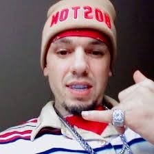 Dustin Champion's Instagram, Twitter & Facebook