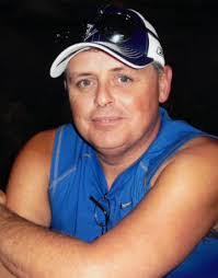 Rob Lynn's Instagram, Twitter & Facebook