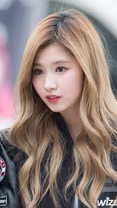 sana minatozaki おしゃれまとめの人気アイデア pinterest almaluna 美人 顔 韓国美人 髪型