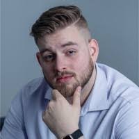 Larry Allingham's Instagram, Twitter & Facebook