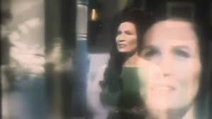 Loretta sings Dear Uncle Sam