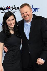 See more ideas about lena, celebs, celebrities. Stefan Raab Bekannt Als Moderator Von Tv Total Wird Am Donnerstag 50 In Der Bildergalerie Blicken Wir Auf Seine Fernsehkarriere Stuttgarter Zeitung