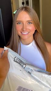 Skylarmaexo Omg Step Bro Look over There