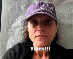 Lori Truax's Instagram, Twitter & Facebook