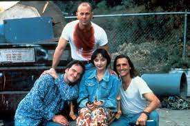 Volker michalowski und mike myers in. Pulp Fiction 1994 Technical Specifications Shotonwhat