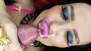 Huge Lips Bimbo with Fresh Filler Sucks Cock Does Lipjob: Amateur Porn  feat. Princess18_