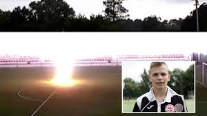 It is with great sadness and a very heavy heart we announce that the tragic incident. Watch The Shocking Moment When A 16 Year Old Gets Struck By Lightning Digg