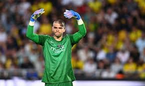 PSG : Lucas Chevalier, un premier gros raté au pire des moments