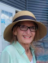 Linda Loucks's Instagram, Twitter & Facebook